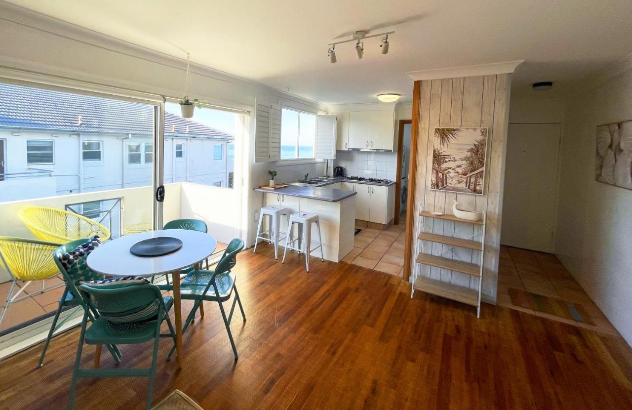 Beachside Apartment Blackwoods Beach クロヌラ エクステリア 写真