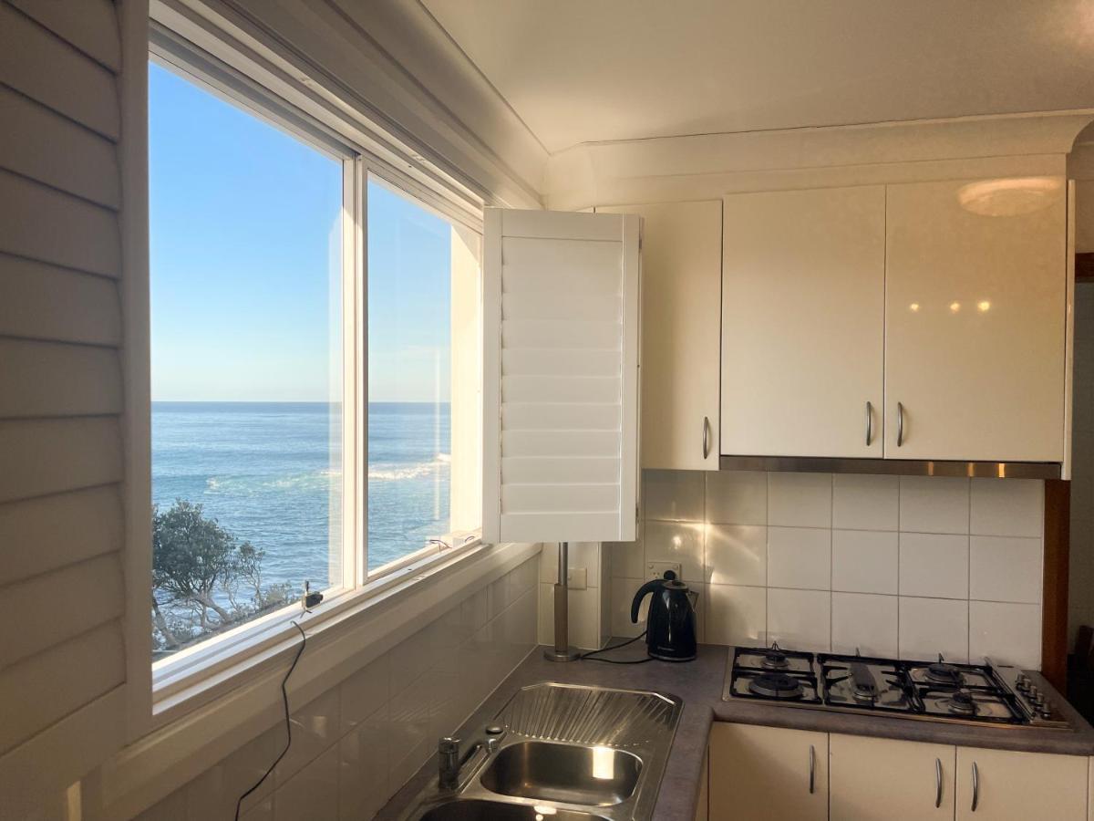Beachside Apartment Blackwoods Beach クロヌラ エクステリア 写真
